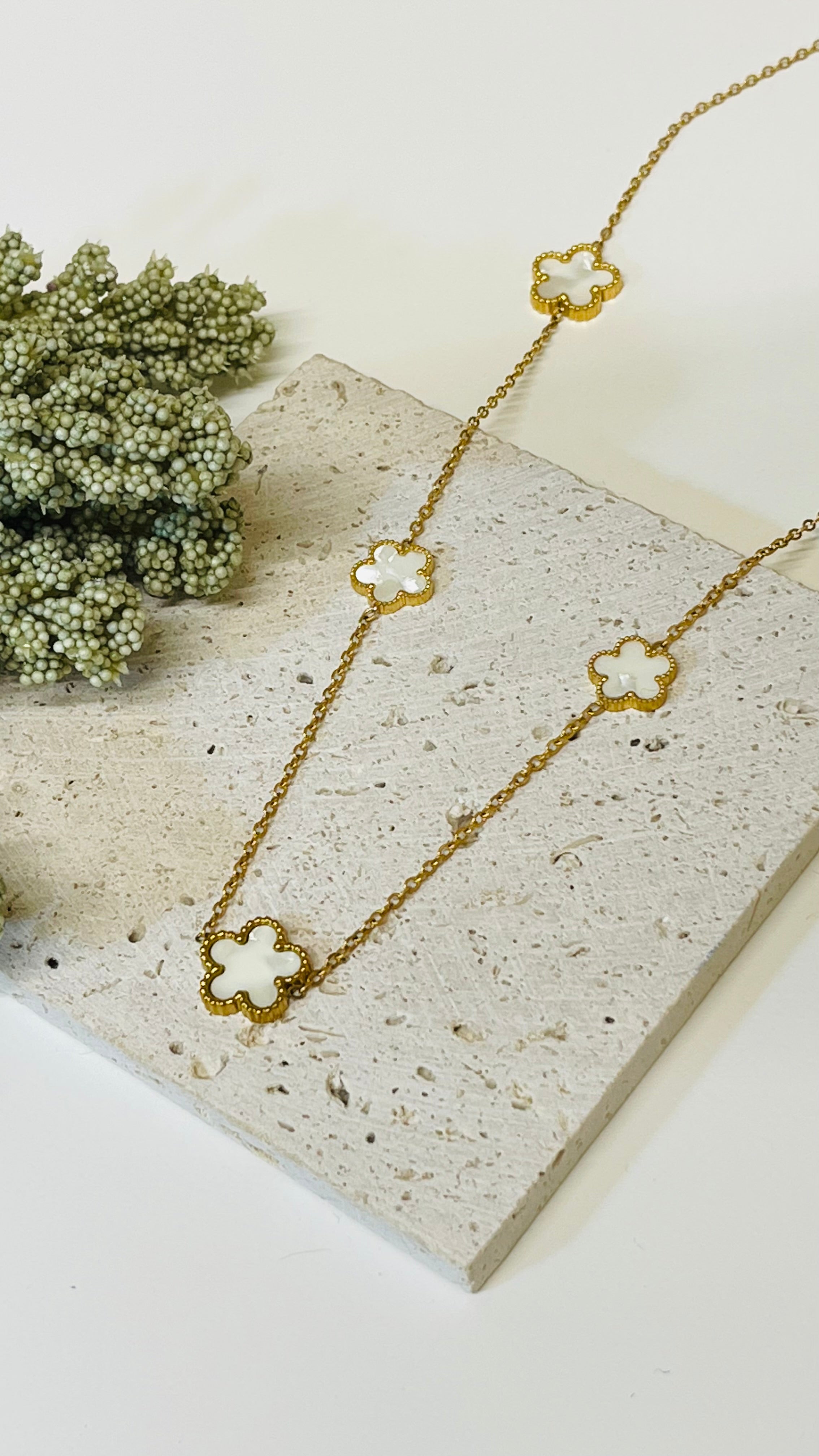 Colar Campainhas 🌸