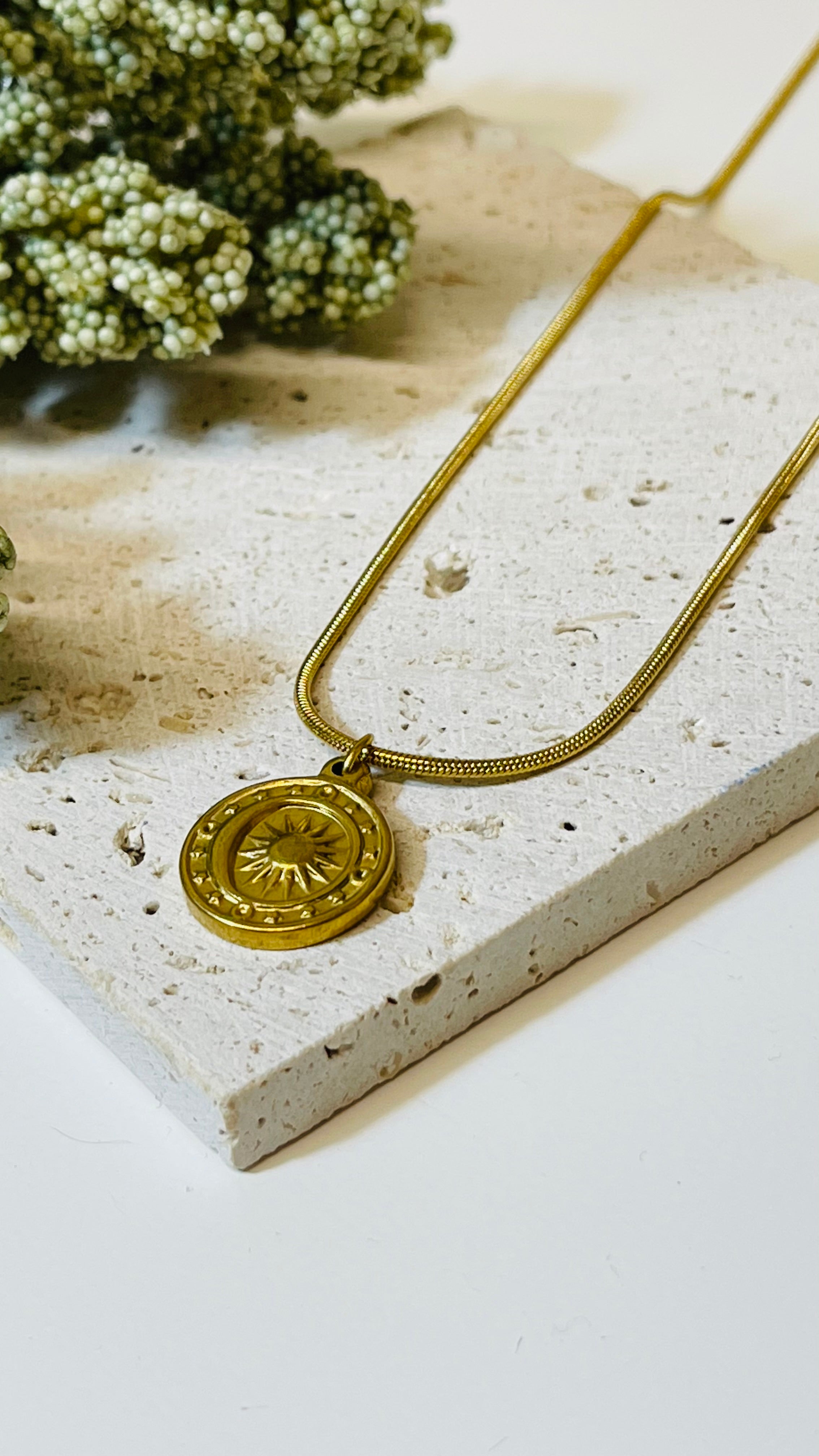 Colar Eufrásia 🌸