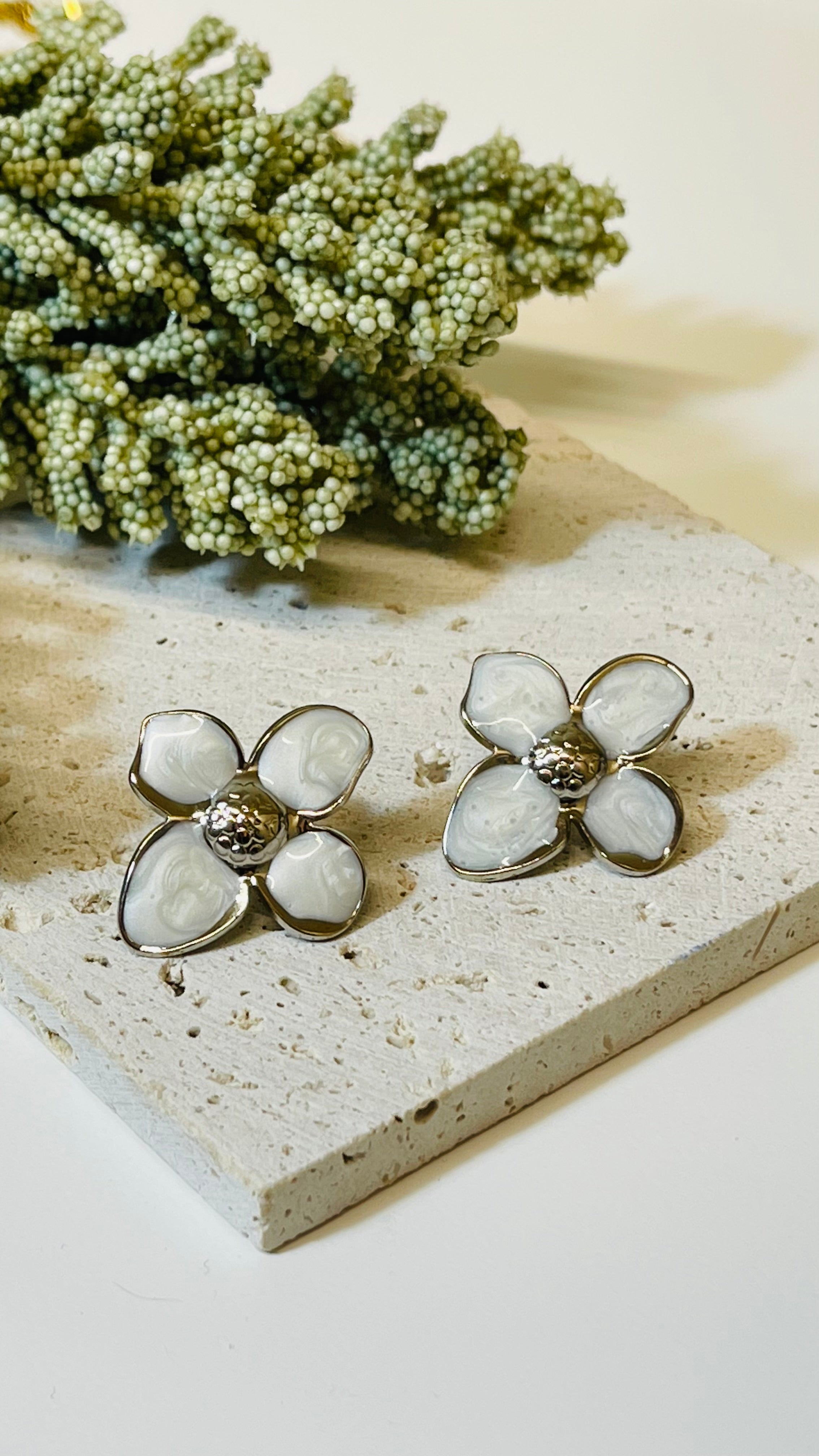 Brincos Estrelícia 🌸